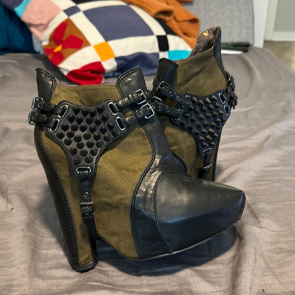 Sam Edelman Edgy Studded/spiked High Booties